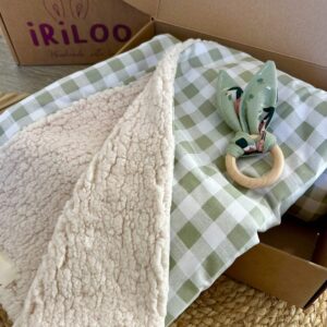 Comfort box green plaid